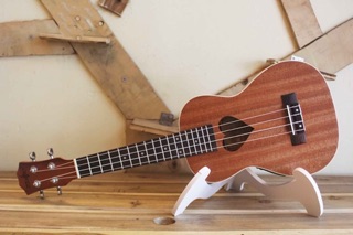 Đàn Ukulele concert trái tim Deviser - tặng full phụ kiện