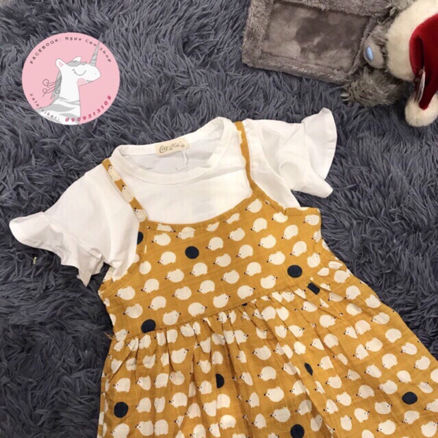 Cô nàng tiểu thư - set váy áo xuất Hàn 🤗 Vàng hot trend 🌬 Áo thun cotton mềm mịn, váy chất thô cực đẹp. 🦄 Size 80-120