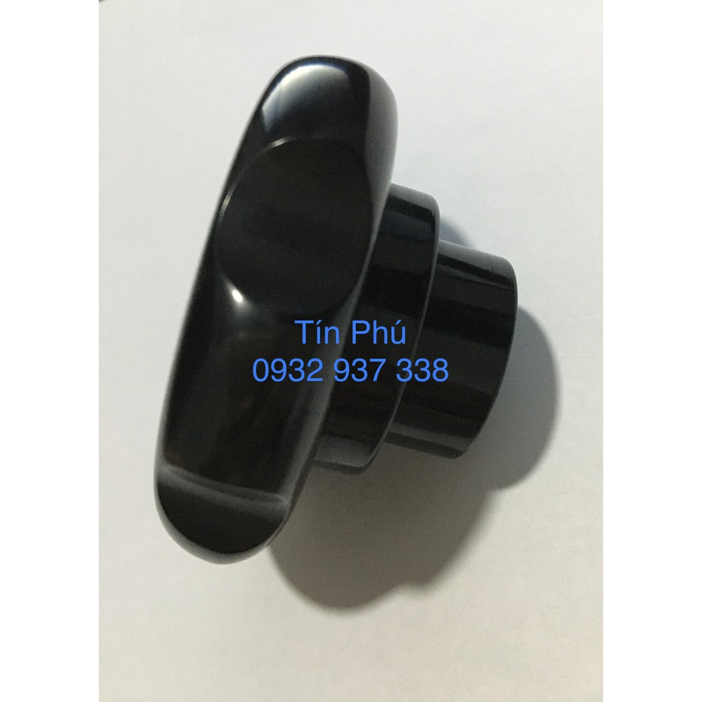 Núm vặn hình bông mai 6 cánh M8/M10/M12 vòng ngoài 80mm