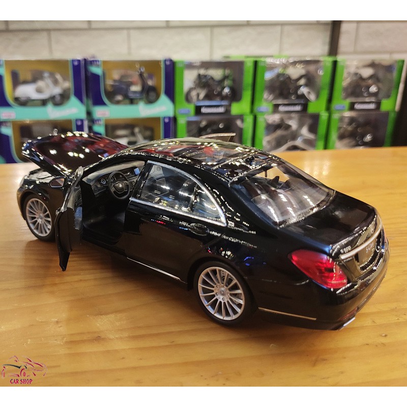 Mô hình xe Sắt Mercedes-Benz S500 Welly FX tỉ lệ 1:24 màu đen