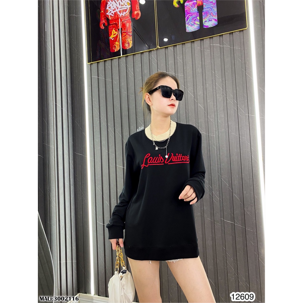 Áo Dài Tay Nam Lv Họa Tiết Chữ Thêu Trẻ Trung . Áo Thu Đông Nam Lv Chữ Thêu Chất Nỉ Cao Cấp - MINH TÂY STORE