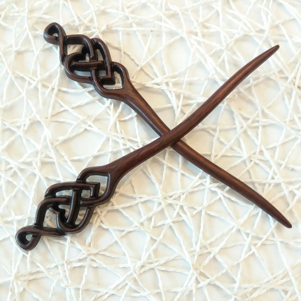 Trâm cài tóc gỗ Heart Link