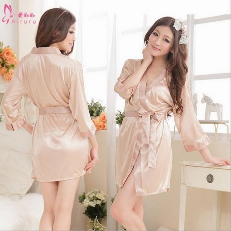 Áo choàng ngủ lụa satin phong cách kimono Siêu đẹp | BigBuy360 - bigbuy360.vn