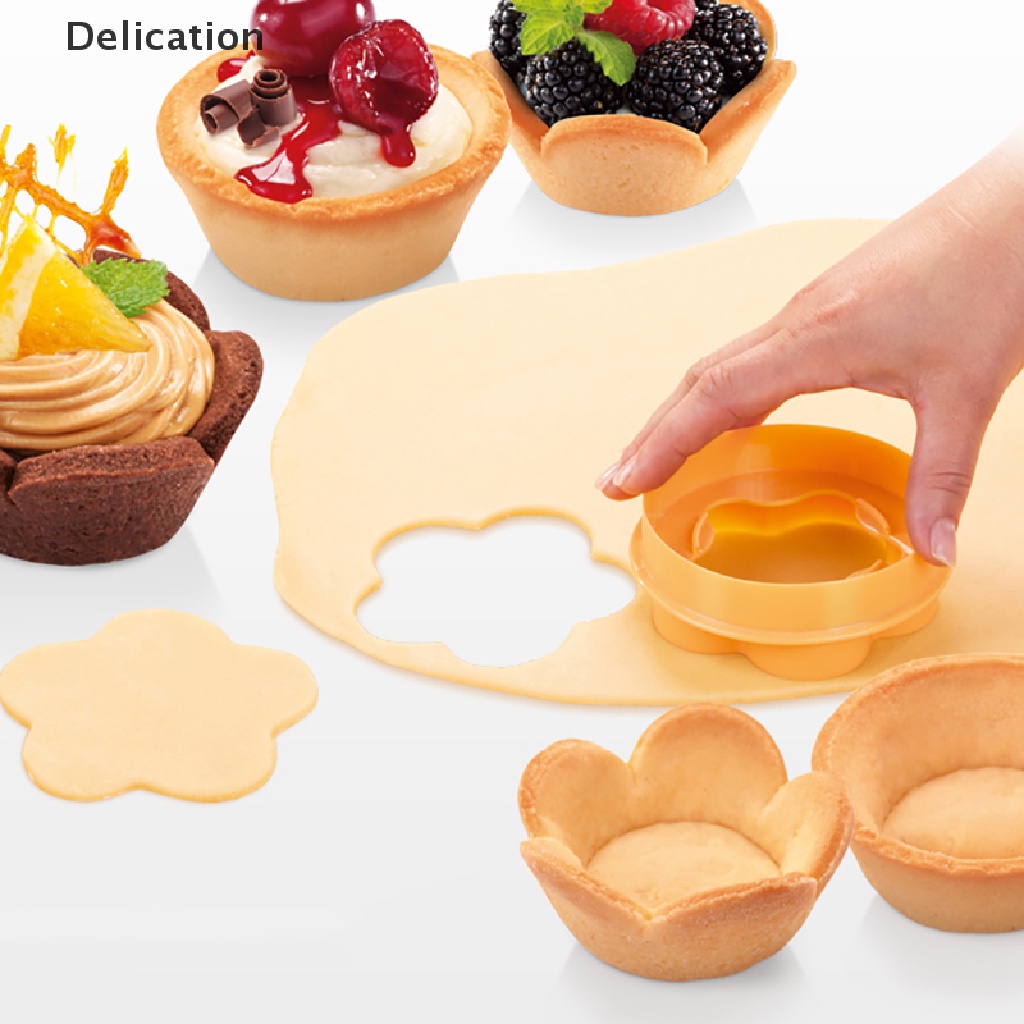 Bộ Khuôn Nướng Bánh Nhỏ Gọn Và Tiện Lợi