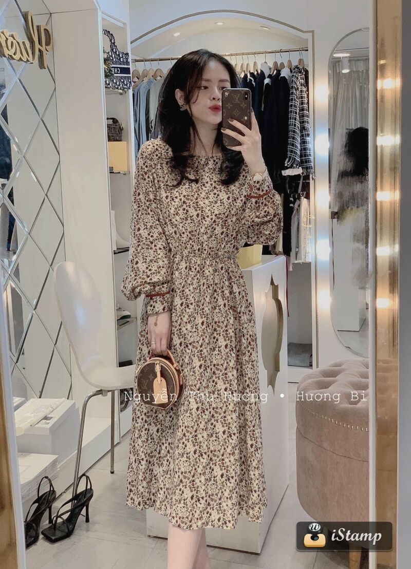 Váy hoa cổ sen rời hàng đẹp | BigBuy360 - bigbuy360.vn