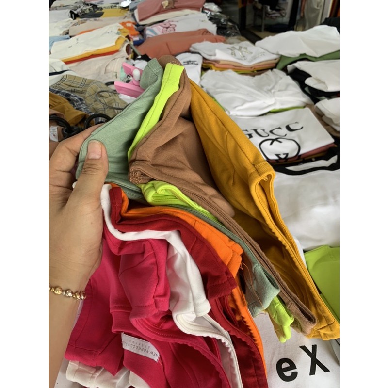 Áo thun 3 lổ croptop