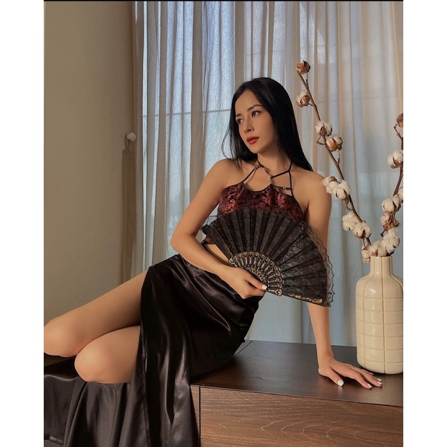 ÁO YẾM OUTFIX DAMAGE ASIA