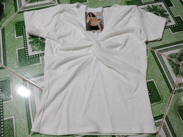 Áo len gân tay ngắn