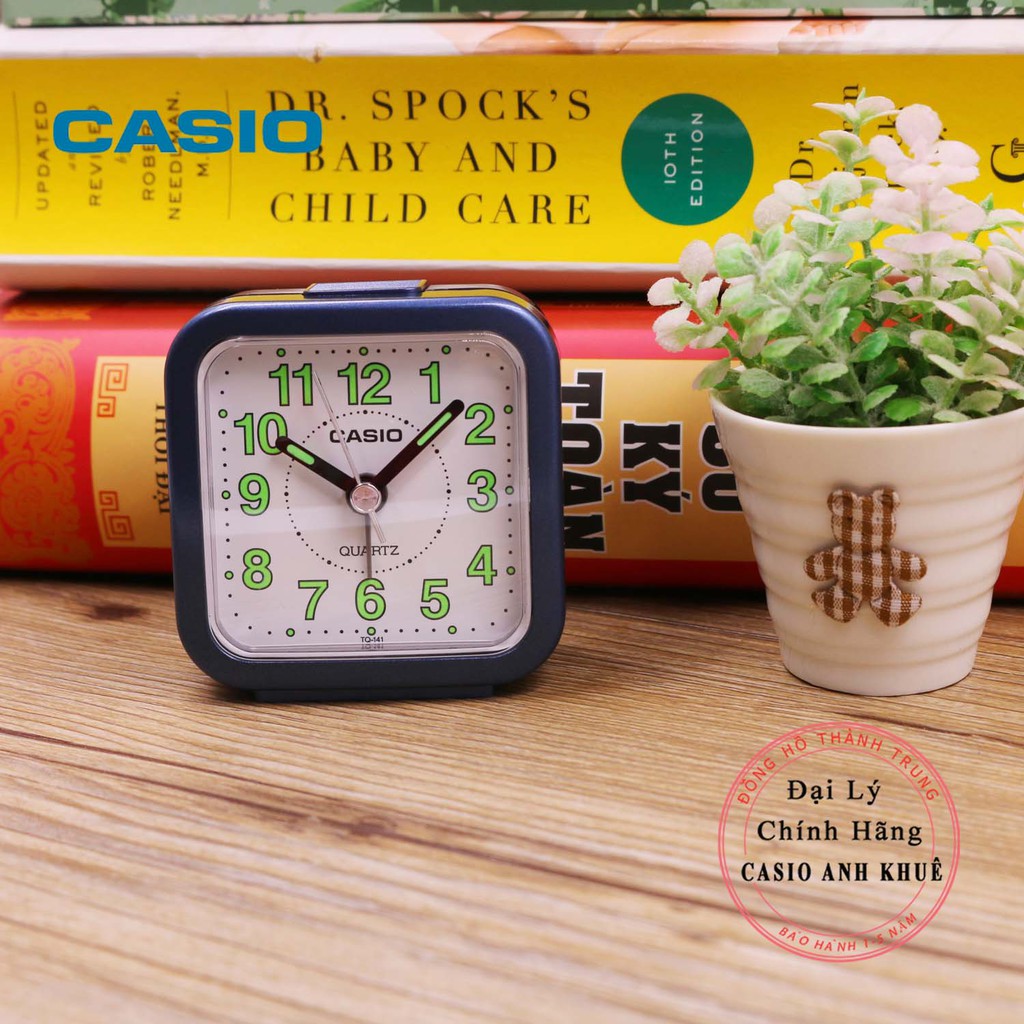 Đồng hồ để bàn Casio TQ-141-2DF có báo thức, dạ quang (6.7 x 6.4 x 3.4 cm)
