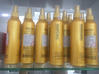 Xịt dưỡng tóc GoldCare
