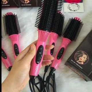 Lược uốn tóc nova