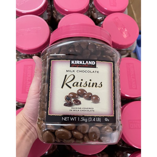 SOCOLA SỮA NHÂN NHO KHÔ KIRKLAND SIGNATURE MILK CHOCOLATE RAISINS 1.5KG CỦA MỸ