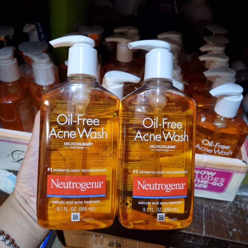 Sữa Rữa Mặt Neutrogena Oil Free Acne Wash 269ml
