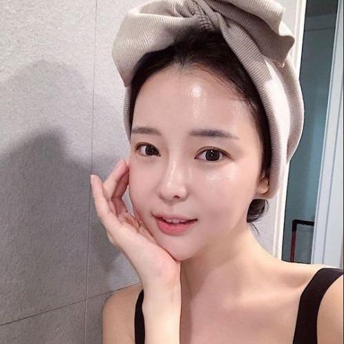 Serum Dưỡng Trắng Sáng Da GoodnDoc Vitamin C 16.5 Daily Whitening 30ml  Giảm Thâm Nám Sạm Da Chống Lão Hóa | BigBuy360 - bigbuy360.vn