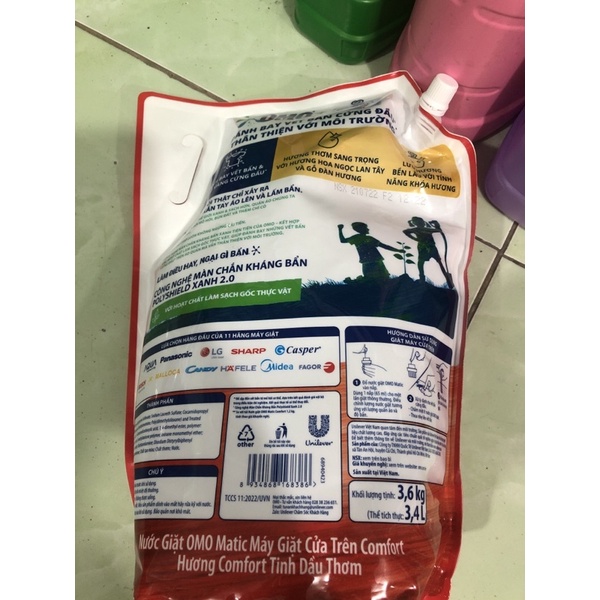 Nước giặt OMO máy giặt cửa trên loại3,6kg hương comfor