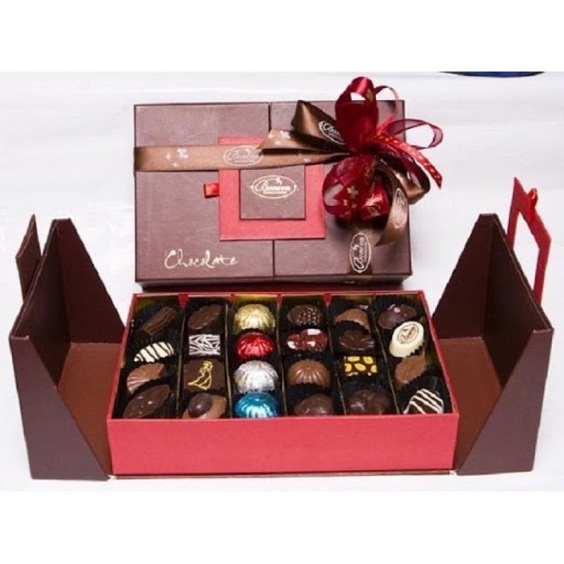 Khuôn nhựa cứng làm socola bonbon nhiều mẫu
