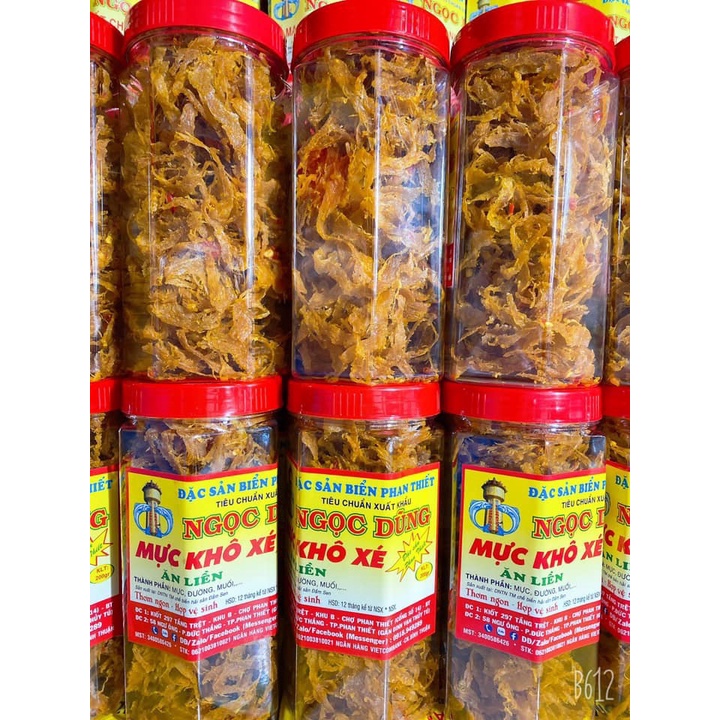 Mực Khô Xé Sợi ( ăn liền ) là món ăn ngon của Shop Đặc Sản Biển Phan Thiết NGỌC DŨNG; Hộp 200 gram. HSD 12 tháng