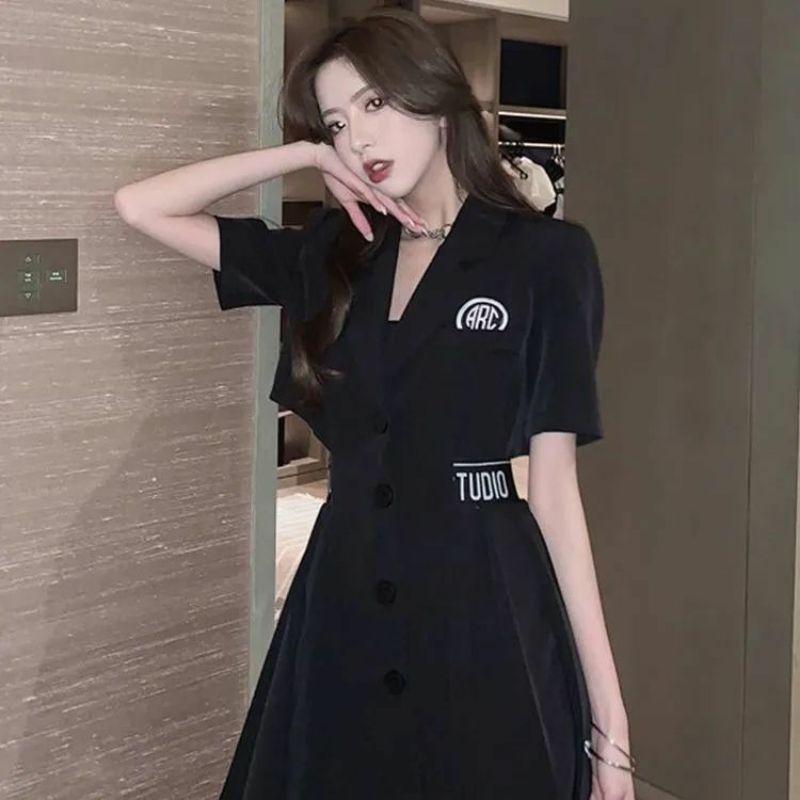 (Có sẵn màu đen)Đầm xinh ôm body chun eo dáng ngắn xinh xỉu( có Sẵn ) | BigBuy360 - bigbuy360.vn