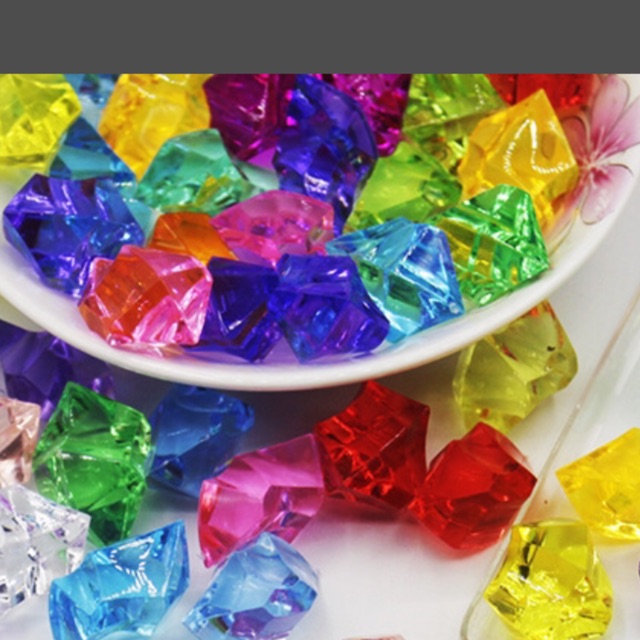 50 viên 25x18mm, 100 viên 11x14mm Hạt nhựa đá quý