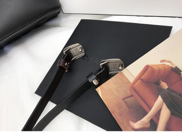 Belt-dây lưng bản nhỏ mặt bầu dục retro