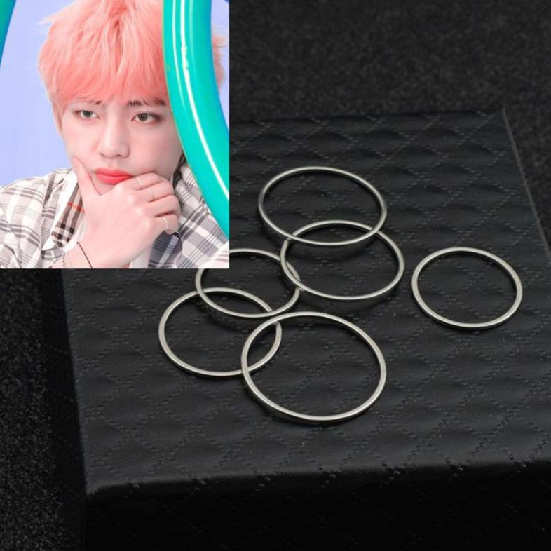 Nhẫn V BTS titan kiểu dáng đơn giản dành cho cả nam và nữ