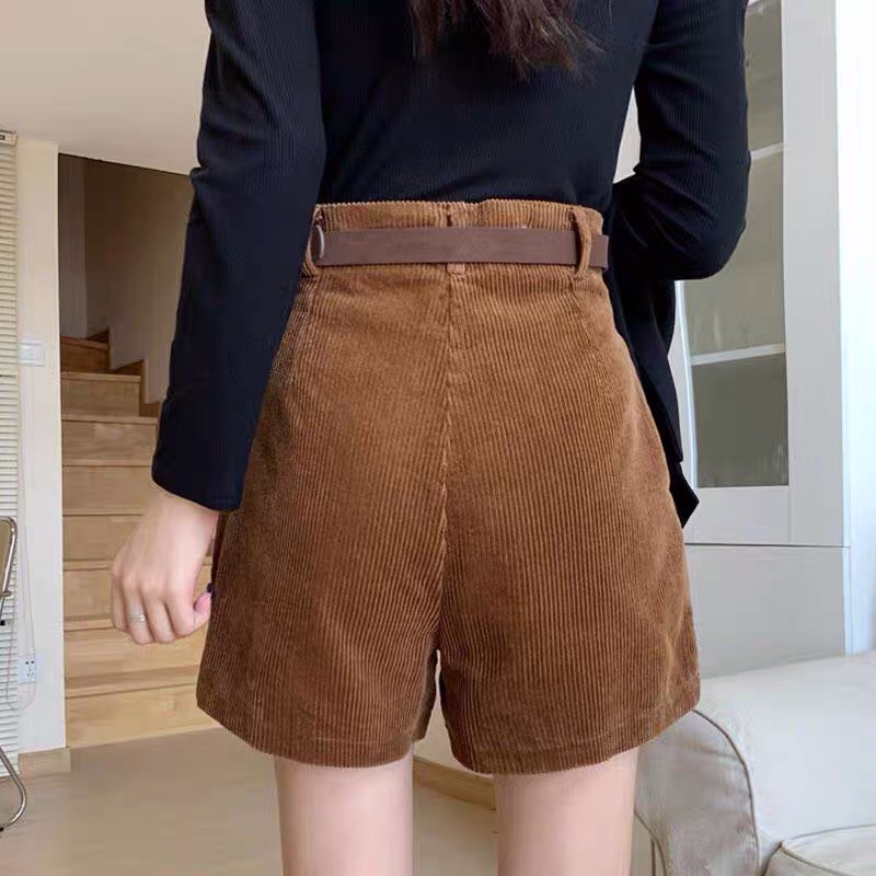 Quần shorts nữ nhung tăm kèm đai ba màu đen nâu kem đậm cạp lưng cao quần đùi nữ phong cách hàn quốc cao cấp KOZODA Q16