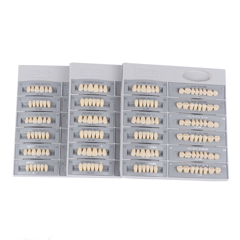 Hộp 84 Răng Nhựa a2 Nhiều Màu Sắc