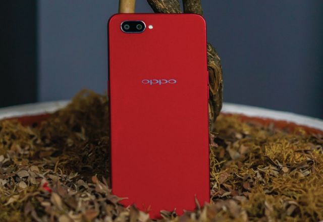 Điện thoại Oppo A3S 16G Chính Hãng, tặng cường lực