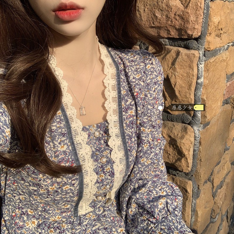 (ORDER) Váy hoa xanh tím dài tay cổ V phối viền ren vintage kiểu Pháp