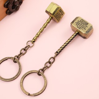 Móc khóa kim loại búa thần Thor.