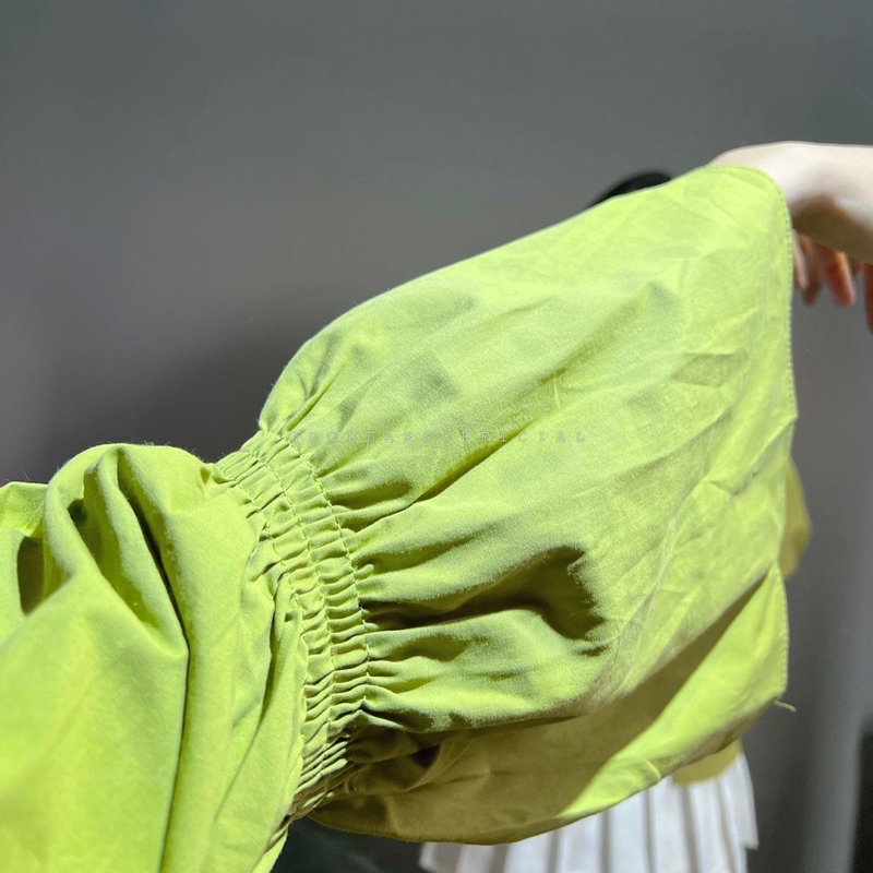 A2129 - Áo Xẻ Tà Xanh