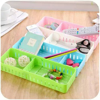 Khay nhựa đựng đồ