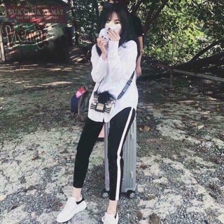 Quần baggy sọc trắng