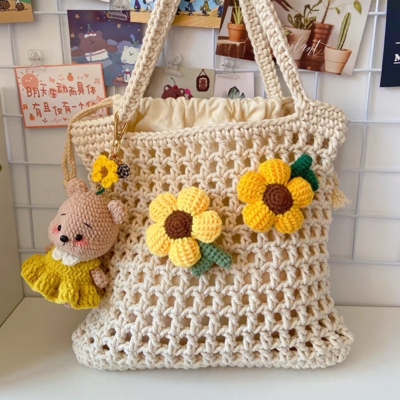 Túi len handmade kèm móc khoá