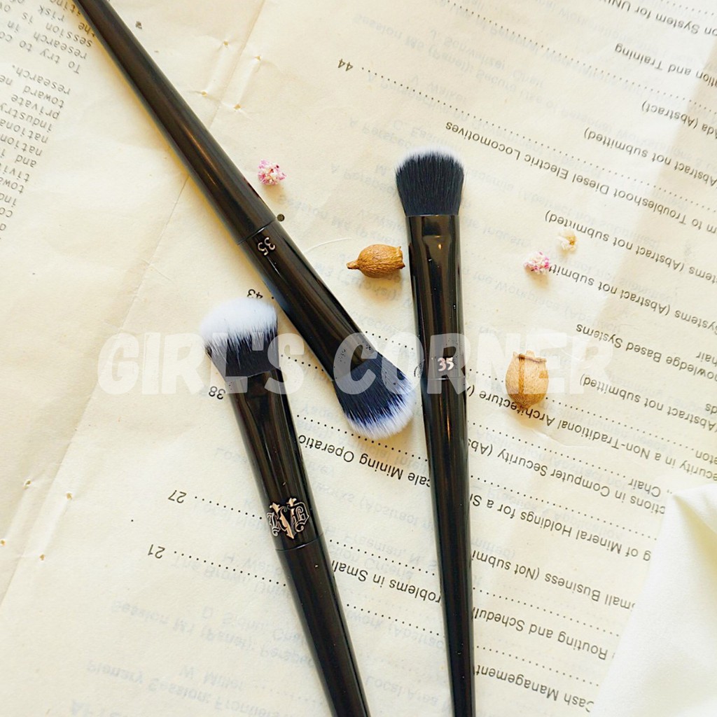 Cọ Che Khuyết Điểm Kat Von D35 Concealer Brushes