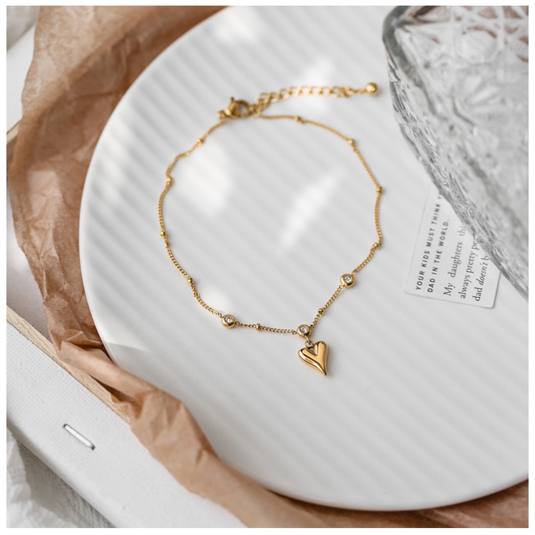 Lắc chân titan xích xen đá tròn phối mặt trái tim không gỉ AK02