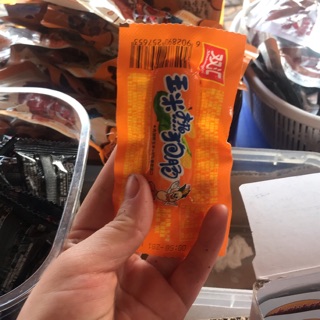 Xuc xích ngô 260 thùng / 60 cái
