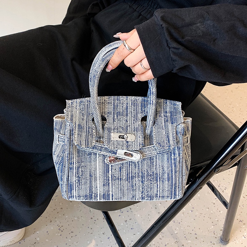 Túi Xách Đeo Chéo Bằng Bạch Kim Cao Cấp Phong Cách Mới 2022 Cho Nữ