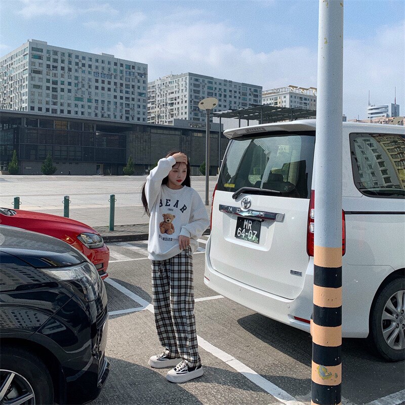 Áo sweater nỉ bông in hình gấu 3 màu xinh form rộng vanmiushop