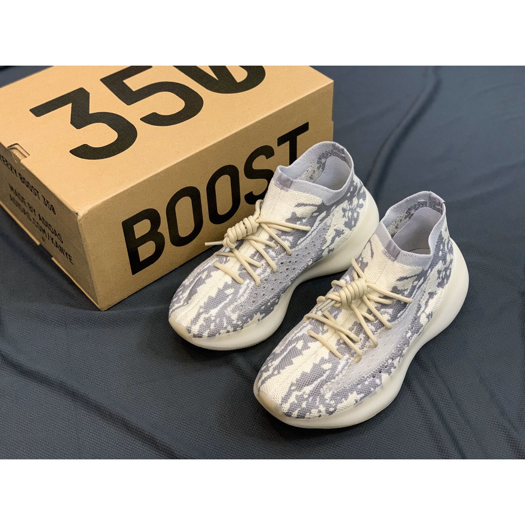 yeeze380