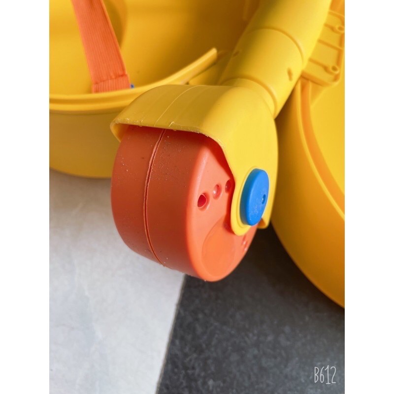 Vali chòi chân hưu cao cổ