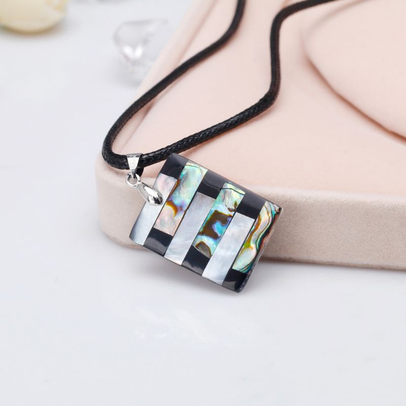 Vòng cổ Mặt Vỏ Sò Tự Nhiên Nhiều Màu Độc Đáo