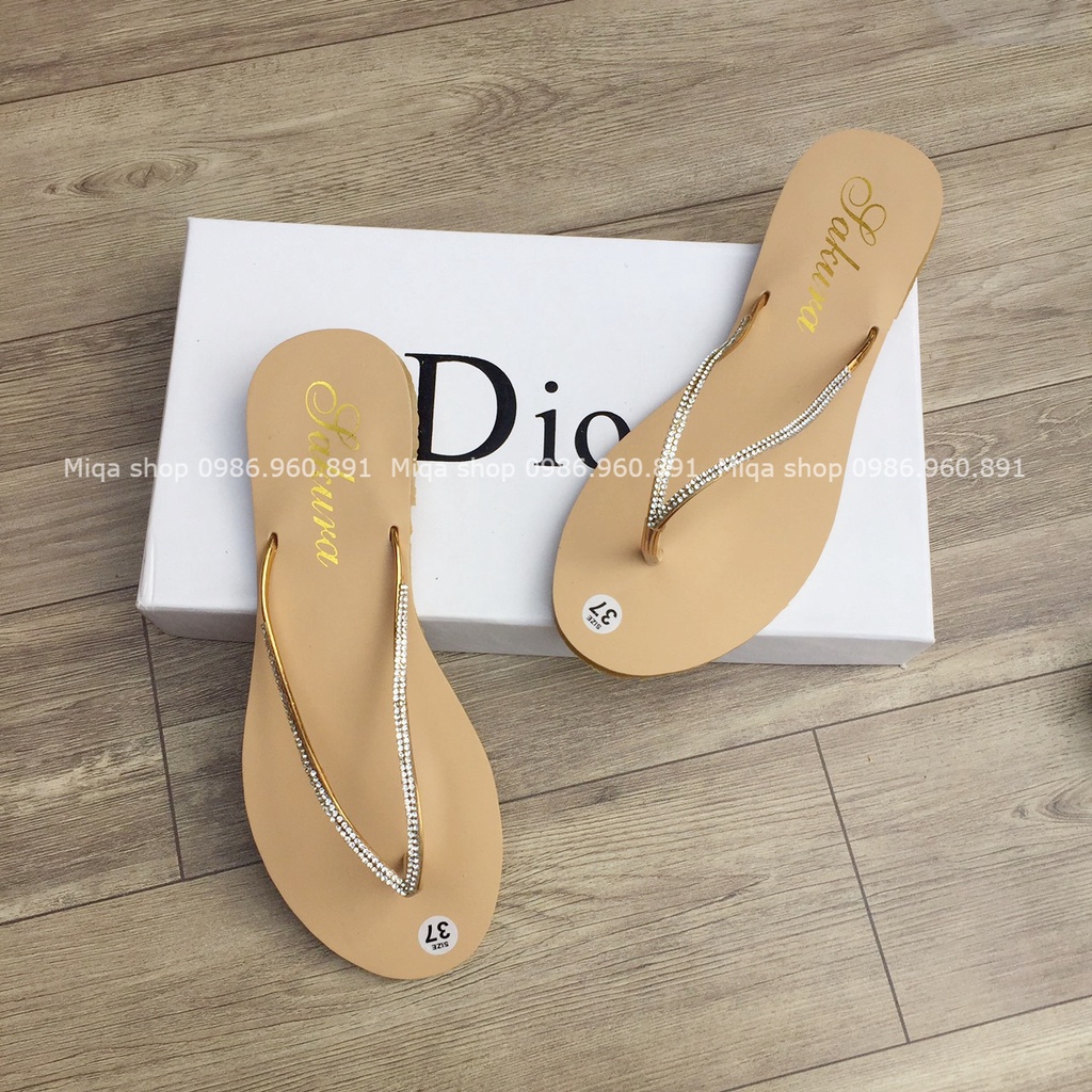 Dép xỏ ngón thời trang giá rẻ