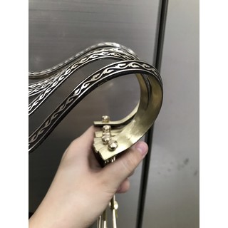 MÓC TRIỆN HOA DÂY ( đầu hình tam giác)