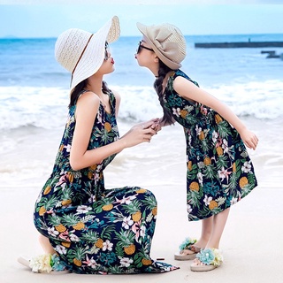 Trang phục Phù hợp với Gia đình mẹ và con gái váy đầm