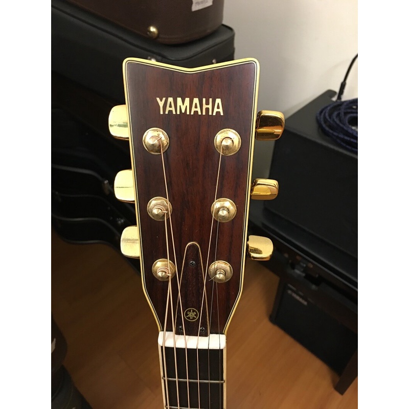 Guitar Acoustic Yamaha L8