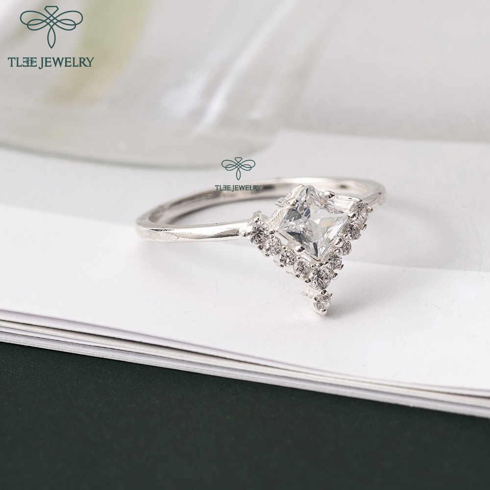Nhẫn bạc nữ TLEE tam giác đính đá sang trọng TleeJewelry A0187