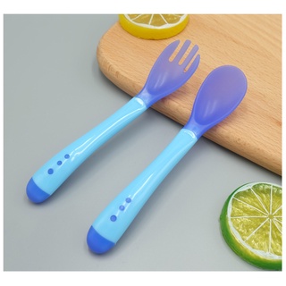 Thìa Ăn Dặm Silicon Báo Nóng cho bé
