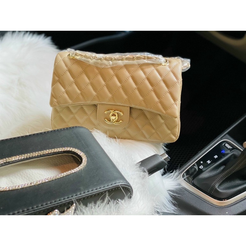 Túi xách cla.sic size 26 trần trám tag vàng tiện lợi