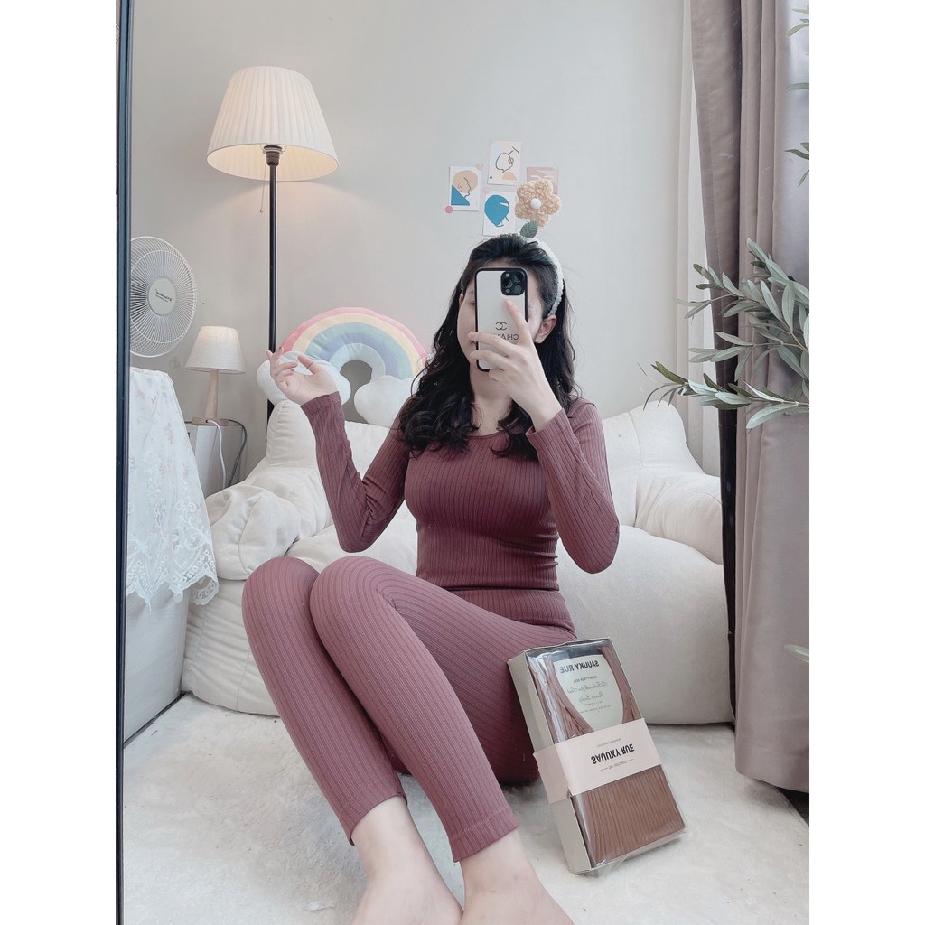 BNU292 - BỘ GIỮ NHIỆT TĂM 3 MÀU CỔ KHOÉT CHO NỮ | BigBuy360 - bigbuy360.vn